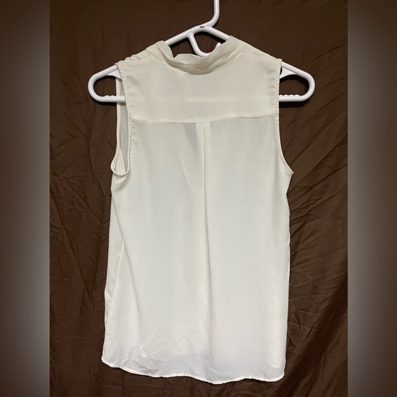 Banana Republic Cut Off Sleeve Double Lined Tank Size XS Womens - Picture 3 of 4